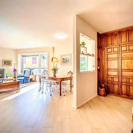 Private Terrace By The Sea, In The Heart Of Apartmán Sanremo