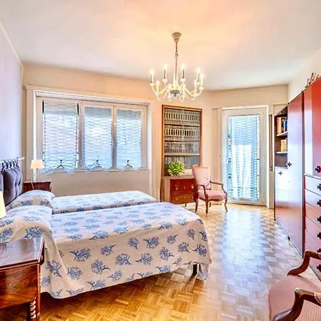 Private Terrace By The Sea, In The Heart Of Apartment