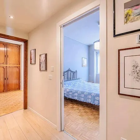 شقة Private Terrace By The Sea, In The Heart Of